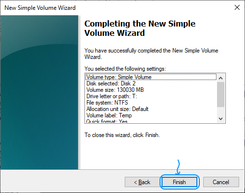 075 Configurar Windows Server 2022 Standard Evaluation - Disk Management - Disk 2 - New Simple Volume Wizard: Finish